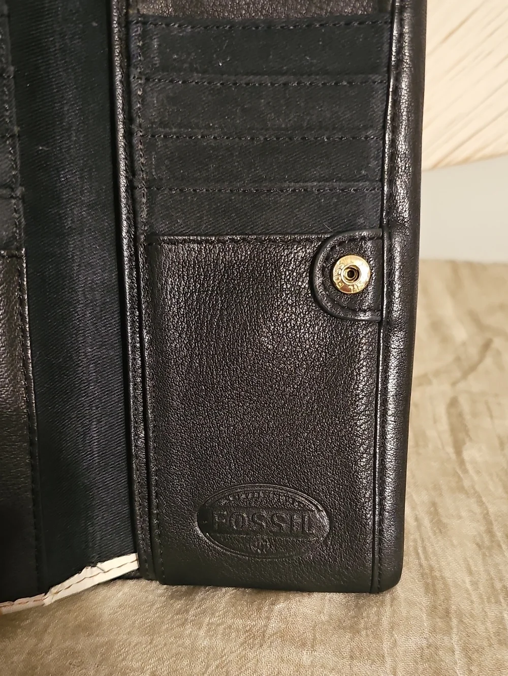 Fossil Wallet